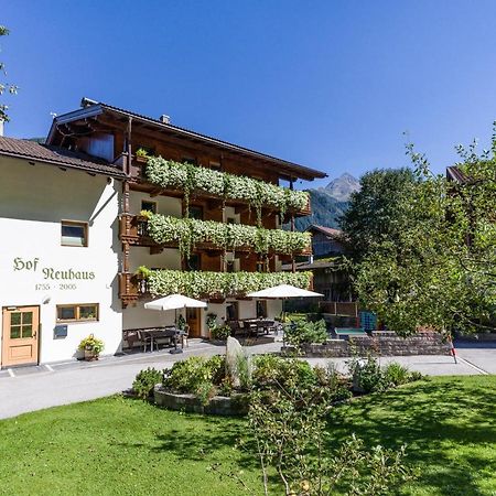 Ferienwohnung Hof Neuhaus Mayrhofen Exterior foto