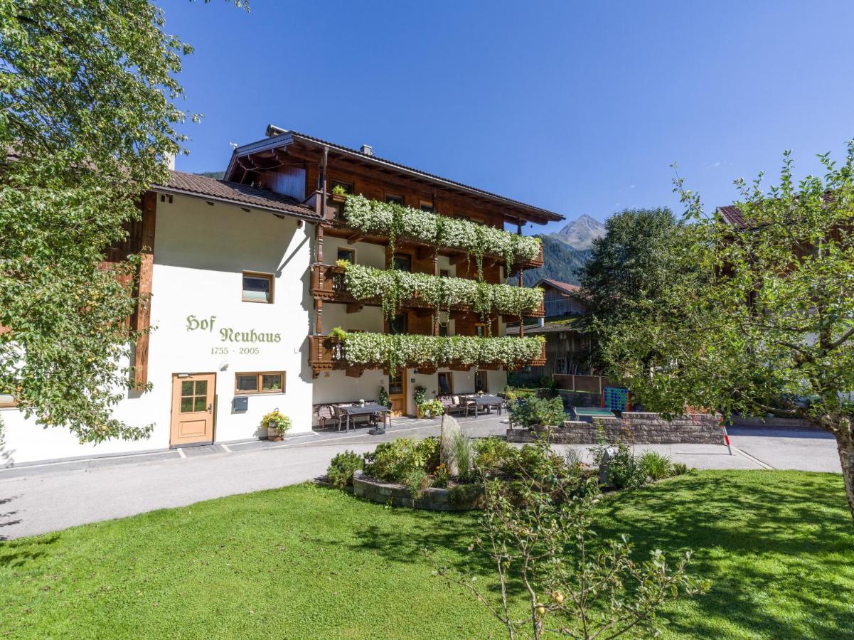 Ferienwohnung Hof Neuhaus Mayrhofen Exterior foto