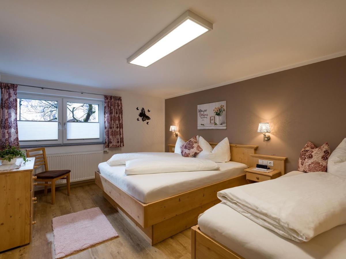 Ferienwohnung Hof Neuhaus Mayrhofen Exterior foto